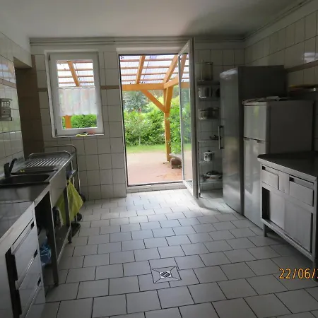 Хостел Waldhaus Am -zimmer Du Wc Миров